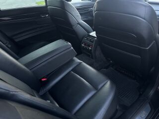 BMW 730 3.0 180кВ