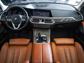 BMW X5 xDrive30d 3.0 195кВ