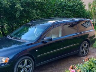 Volvo V70 2.4 R5 D5 120kW