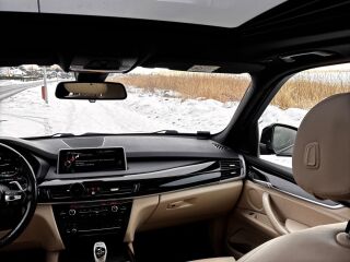 BMW X5 M50D 3.0 280кВ