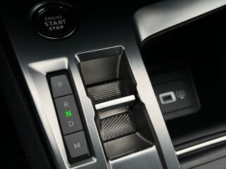 Peugeot 308 Allure Premium 1.5 96кВ