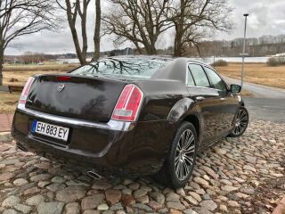 Lancia Thema PLATINUM 3.0 CRDi 176kW