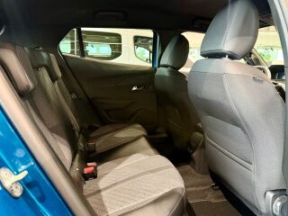 Peugeot 2008 Allure Hybrid 145 e-DCS6 1.2 100кВ