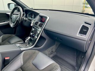 Volvo XC60 AWD R-Design Polar+ 2.4 D4 140kW