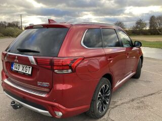 Mitsubishi Outlander PHEV pistikhübriid Instyle Plus 4WD 2.0 89кВ