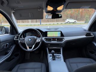 BMW 320 xDrive 2.0 140kW