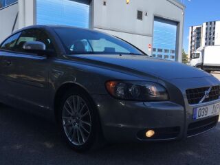 Volvo C70 2.4 125kW