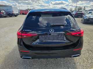 Mercedes-Benz C 220 4 MATIC AMG Line 2.0 147kW
