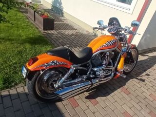 Harley-Davidson VRSCA V-Rod Monster editsion V2 86kW