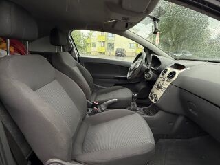 Opel Corsa VAN 1.2 51кВ
