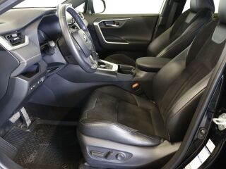 Toyota RAV4 Black Edition 131kW