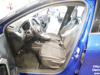 Renault Captur TECHNO 1.6 E-TECH hybrid 93kW