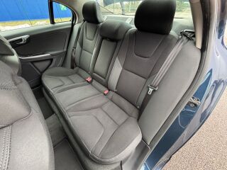 Volvo S60 City Safety 2.0 R5 D3 120kW