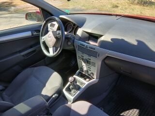 Opel Astra 1.8 103кВ