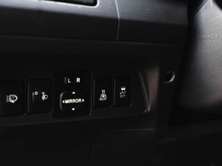 Toyota Auris 1.4 66кВ