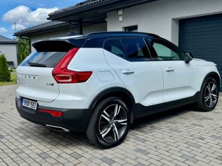 Volvo XC40 R Design 2.0 110kW