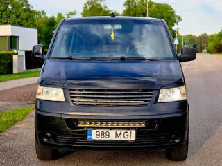 Volkswagen Multivan 2.5 128кВ
