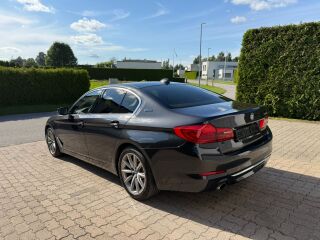 BMW 530 e iPerformance/ Luxury Line 2.0 185kW