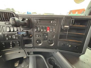 Scania G440 8x2*6 324kW