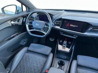 Audi Q4 e-tron 50 Sportback Quattro S-Line Black-Optic  77кВ