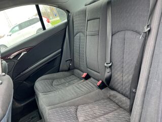 Mercedes-Benz E 200 Diesel 2.1 R4 Diesel 90kW