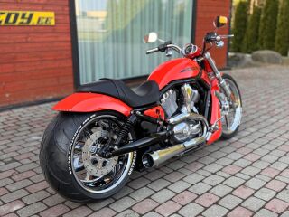 Harley-Davidson VRSCB V-Rod 21  Esi- ja 300 Tagaratas V2 Revolution 86kW