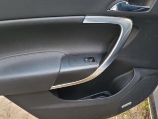 Opel Insignia sports tourer 2.0 118kW