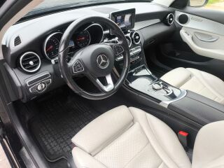 Mercedes-Benz C 220 2.1 120kW