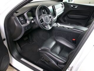 Volvo XC60 AWD INSCRIPTION LUXURY INTELLI SAFE PRO 2.0 B5 KERS Mild Hybrid 183kW