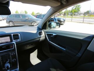 Volvo V60 D4 AWD FACELIFT 2.4 120kW