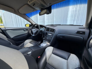 Volvo S60 Facelift Momentum 2.4 D5 120kW