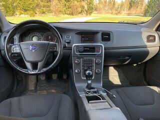 Volvo V60 D3 2.0 120kW