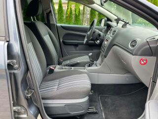 Ford Focus 1.6 74кВ