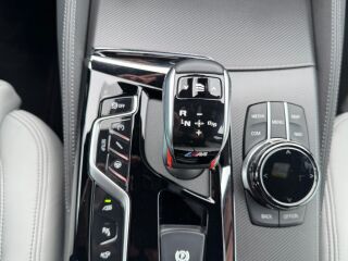 BMW M5 4.4 441kW