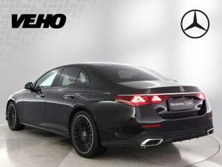 Mercedes-Benz E 300 de 4Matic AMG Plug-in 2.0 R4 145kW