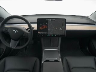 Tesla Model 3 Long Range AWD Dual Motor 153kW