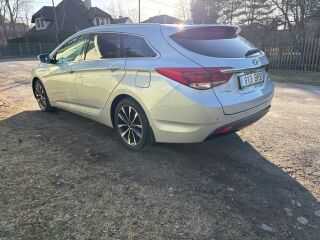 Hyundai i40 CRDI 1.7 104кВ