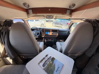 Chevrolet Express 2500 Roadtrek 170 Versatile Camper Van 4.8 V8