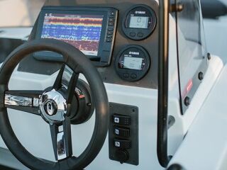 AMT 165 RF + Yamaha F60HETL 1.0