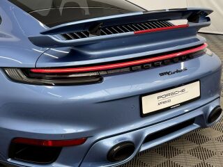 Porsche 911 Turbo S 3.7 478kW
