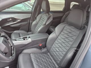 Peugeot 5008 GT Exclusive Hybrid 145 e-DCS6 1.2 100kW