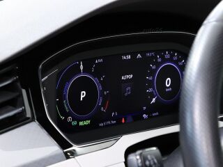 Volkswagen Passat Variant GTE 1.4 170кВ