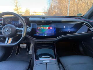 Mercedes-Benz E 300 DE 4Matic AMG Line Premium Plus SuperScreen 2.0 145kW