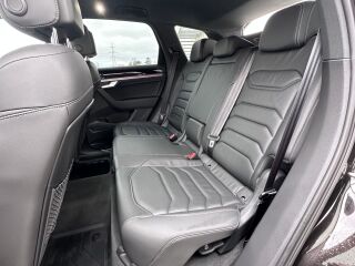 Volkswagen Touareg R-Line Facelift 3.0 170kW