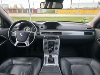 Volvo V70 2.0 R5 D3 120kW