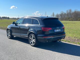 Audi Q7 S-Line 3.0 V6 180kW