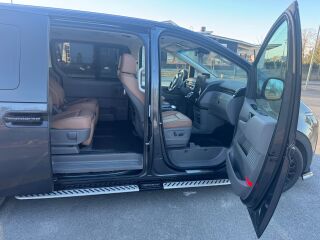 Hyundai Staria Premium 2.2 130kW