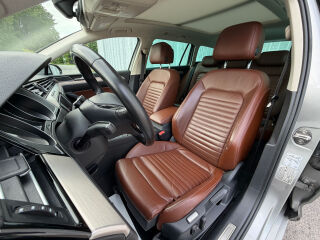 Volkswagen Passat R-LINE 1.6 TDI 88kW