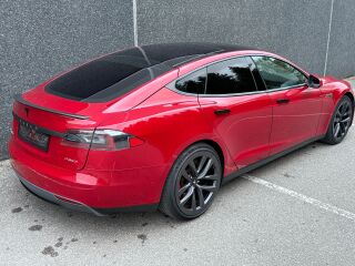 Tesla Model S P85D 515kW