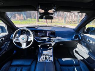 BMW X7 3.0 280kW